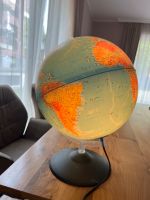 Globus mit Beleuchtung Hamburg-Nord - Hamburg Alsterdorf  Vorschau