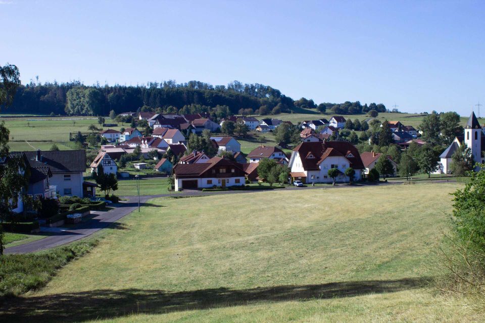 Großes Baugrundstück in ruhiger Lage mit schönem Ausblick ohne Bauträgerbindung in Kalbach