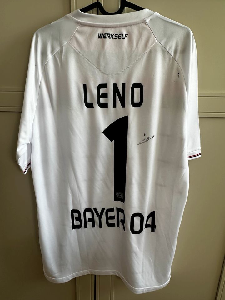 Bayer Leverkusen Trikot Leno Gr. L Unterschrift in Stolberg (Rhld)