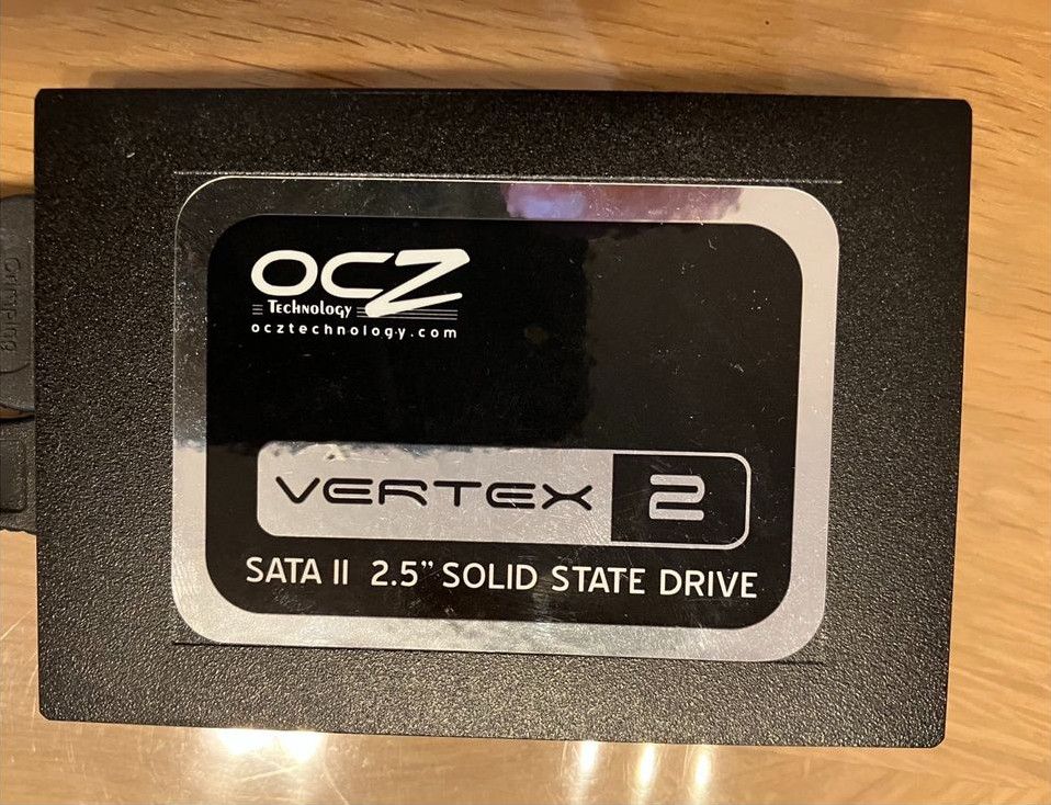 SSD Festplatte - OCZ Vertex2 - 2,5“ - 120 GB - SATA II in Feldkirchen