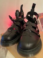 Dr Marten GERALDO BRANDO SANDALEN MIT KNÖCHELRIEMEN 45 Römer Altona - Hamburg Sternschanze Vorschau