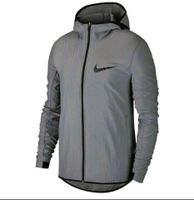 Nike Silber Supreme Grau Trainingsjacke Fitness Tech L Jacke Bayern - Zöschingen Vorschau