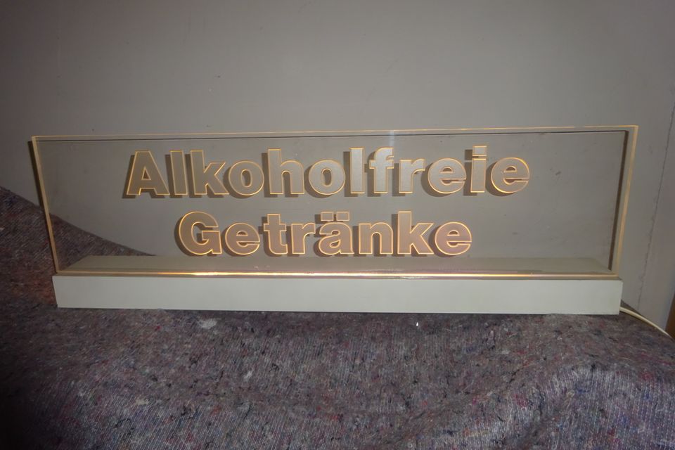 Beleuchtetes Werbeschild Alkoholfreie Getränke 80x26cm in Frankfurt am Main