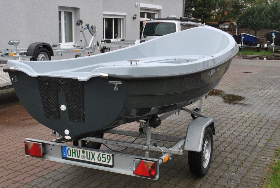 Fisker 420 Angelboot Motorboot  Aktion Motoren Optionen in Berlin