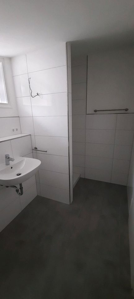 Sanierte und renovierte schöne 1 Zimmer Wohnung in Dortmund-Süd in Dortmund