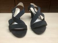 Gerry Weber Sandalen - Schwarz - Gr.39 - Veloursleder Thüringen - Nordhausen Vorschau