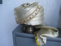 Maharadja/Sultan Turban Hochzeit handmade aus Indien Creme/Gold Nordrhein-Westfalen - Werne Vorschau