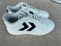 Original Hummel Sneaker Gr. 43 Baden-Württemberg - Steinmauern Vorschau