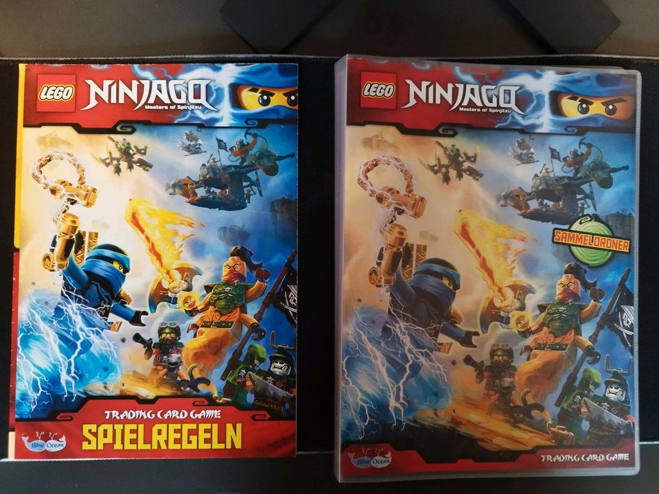 LEGO Ninjago Trading Card Game Album + 80 Karten in Offenbach