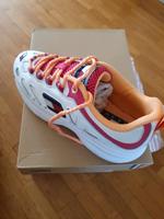 Sneaker Tommy Hilfiger, neu Gr. 36 Bremen - Oberneuland Vorschau