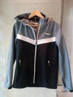 Softshell Jacke mit Kapuze 170 grau schwarz Niedersachsen - Werlte  Vorschau