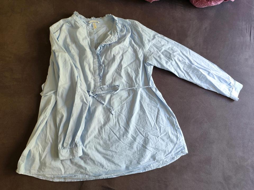 Umstandsbluse / Oberteil für Schwangere XL hellblau in Lahnstein