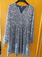 Blumenkleid von only Niedersachsen - Bad Fallingbostel Vorschau