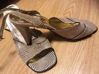Neu vintage Riemchen High Heels Sandaletten Gr.35Muster Gold Baden-Württemberg - Ravensburg Vorschau