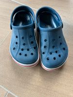 Schöne Kinder Crocs Größe c12 Größe 29/30 Niedersachsen - Westoverledingen Vorschau