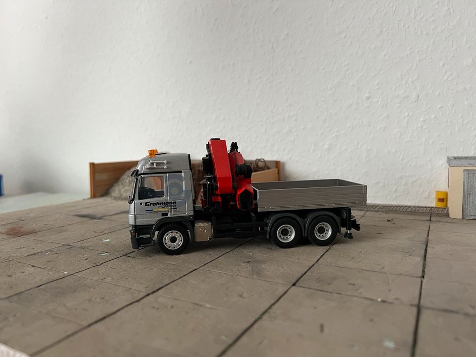 Conrad 1:50 Mercedes Ladekran Grohmann imc ycc nzg wsi in Glees