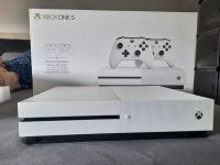 Xbox One S (1TB) + 2 Controller + 2 Spiele Baden-Württemberg - Pforzheim Vorschau