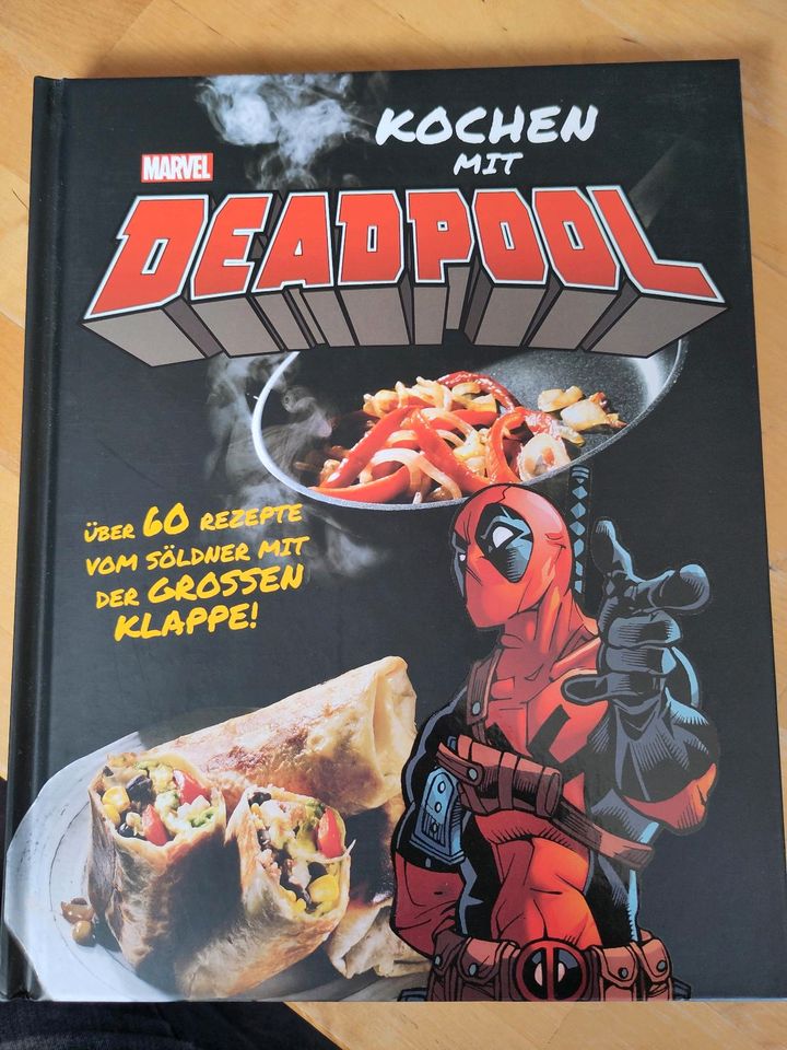 Deadpool Kochbuch Marvel essen kochen in Marburg