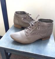 Apple of EDEN Schuhe Schnürschuhe Leder Gr. 39 Berlin - Neukölln Vorschau