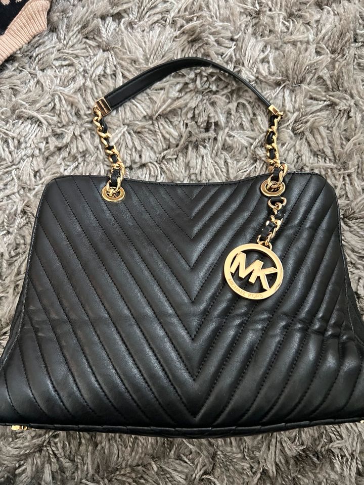 Michael Kors Leder Tasche original in Berlin