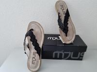 Mjus Zehentrenner Diannette FlipFlop Sandale Echt Leder schwarz38 Baden-Württemberg - Dornhan Vorschau