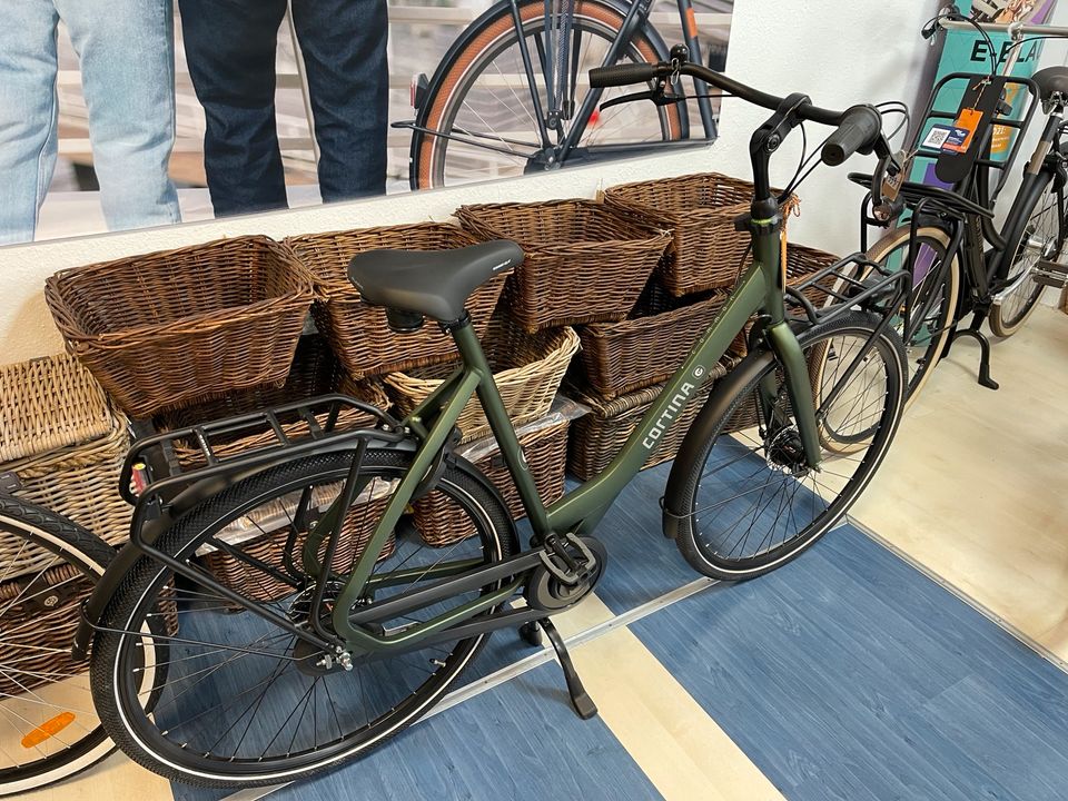 Cortina Common Hollandfahrrad Damenfahrrad Fahrrad 28 Zoll in Mönchengladbach