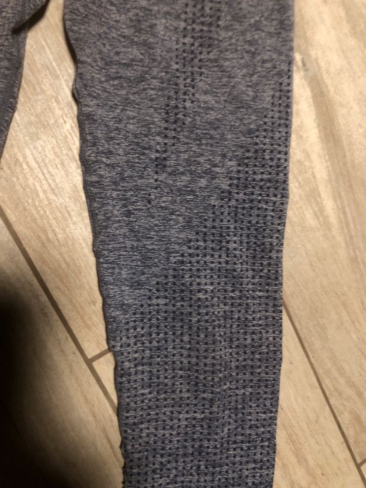 GymShark leggings Gr S grau in Großenkneten