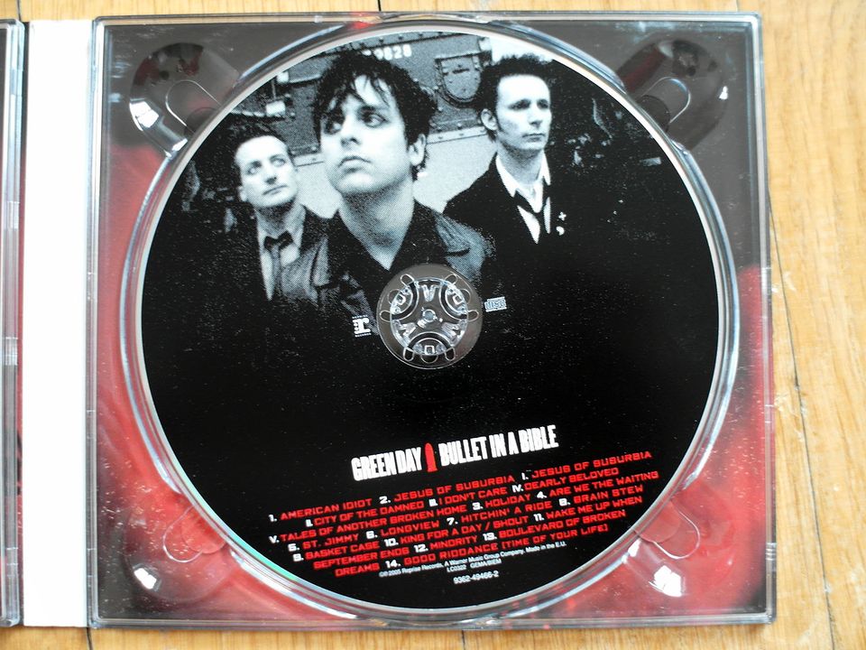 CD+DVD "Green Day - Bullet In A Bible" (FSK 0) in München