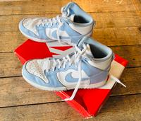 Nike Dunk High Aluminium,  Damenschuh 39 Düsseldorf - Hafen Vorschau