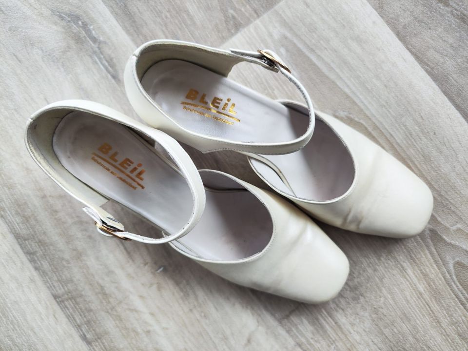 Hochzeit Brautschuhe champagner, 60mm Absatz, Bleil, Größe 40 in Annaberg-Buchholz