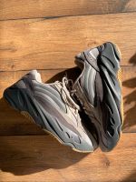 Yeezy Boost 700 v2 Tephra — 40 2/3 Pankow - Prenzlauer Berg Vorschau