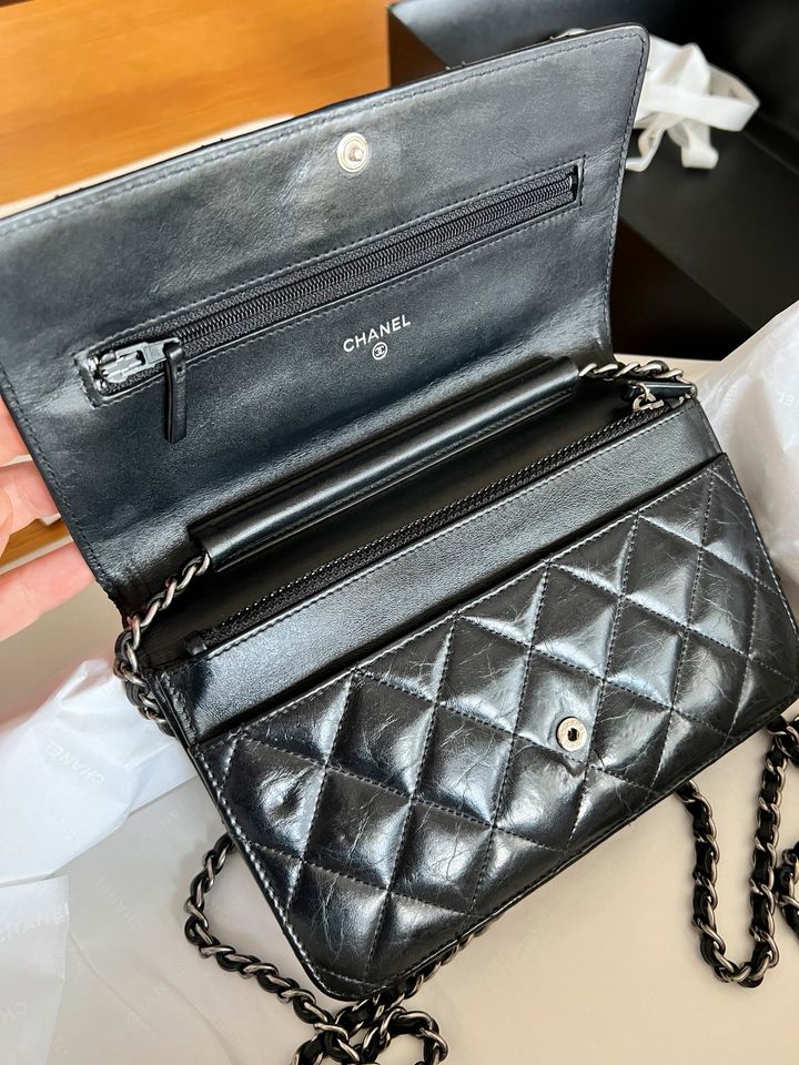 Chanel 2.55 Reissue WOC Wallet on Chain Kalbsleder Full Set in Schwetzingen