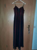 Zero Kleid lang Abiball schwarz rot Gr. M 38 Abendkleid Niedersachsen - Burgwedel Vorschau