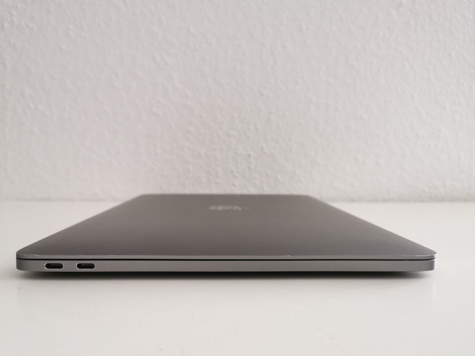 MacBook Pro 2017 13 12M Gewährleistung in Malsch