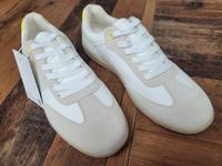 ESPRIT-Turnschuhe Gr. 40 weiß >>>NEU!<<< Obervieland - Kattenturm Vorschau