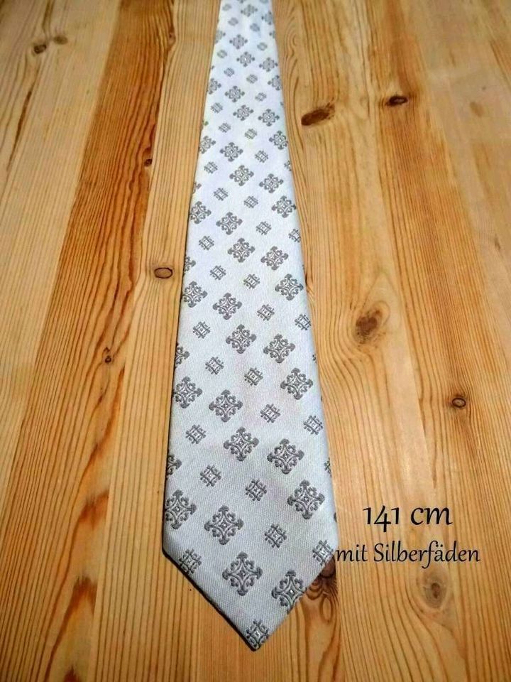 Krawatten original 70er Krawattenbügel Fasching Karneval Retro in Hausen Oberfr.