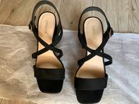 Plateau Pumps   Sandaletten    Gr. 36 Hessen - Obertshausen Vorschau