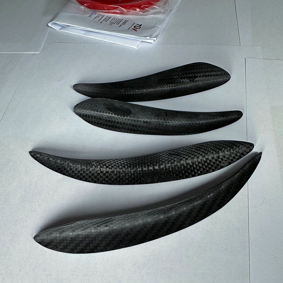 echt Carbon Canards Flaps passend für Mercedes AMG A45 CLA45 C63 in Lindau