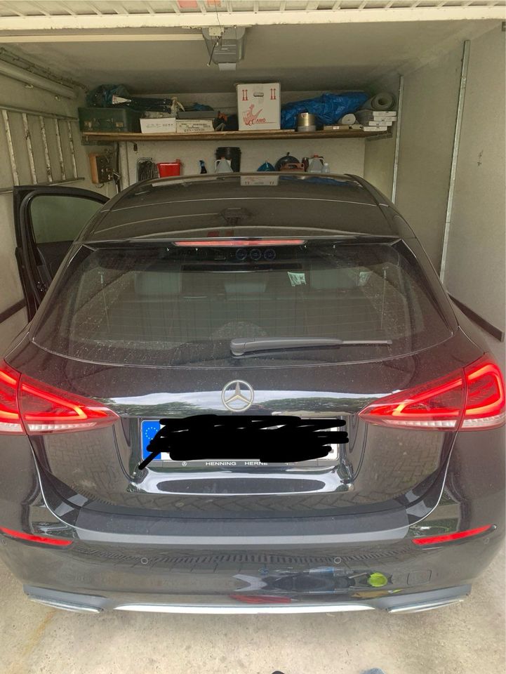 Mercedes Benz A Klasse Baujahr 10/2019 Edition Allwetterreifen Restgarantie 75000km in Gelsenkirchen