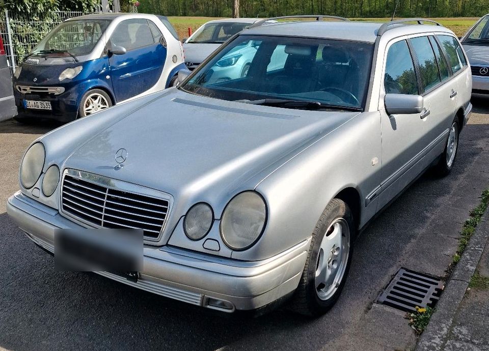 Mercedes-Benz E 280 T 4-Matic in Eppertshausen