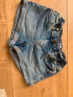 Kurze Jeans Hose für Mädchen (Größe 158cm) von C&A verstellbar Rheinland-Pfalz - Knittelsheim Vorschau
