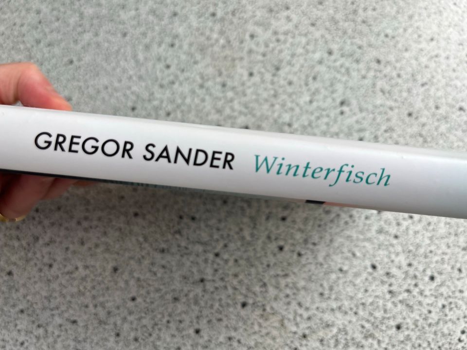 "Winterfisch" Gregor Sander -gebunden in Hamburg