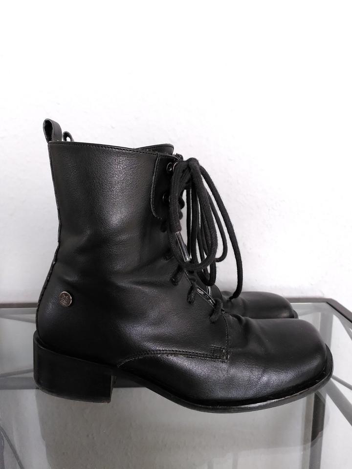 Schnürstiefel Gr. 37, schwarz, vegan, wenig getragen in Essen