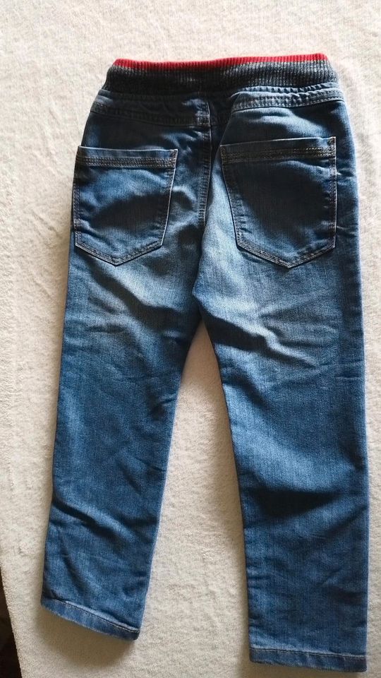 2 Jeans v. C&A Gr. 110 in Eime