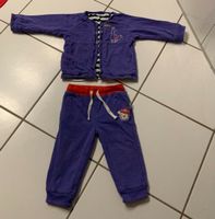 Sigikid Wendejacke & Wendehose Set lila, rot, schwarz, weiß Gr.86 Schleswig-Holstein - Itzstedt Vorschau