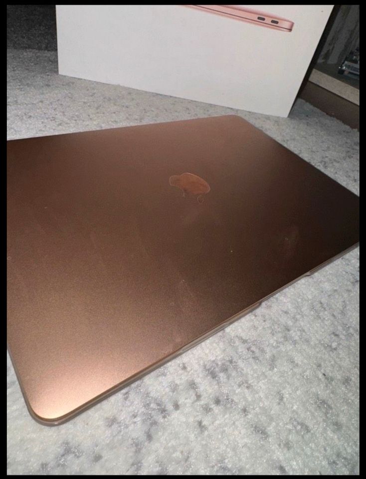Apple MacBook 13“ in Welfesholz