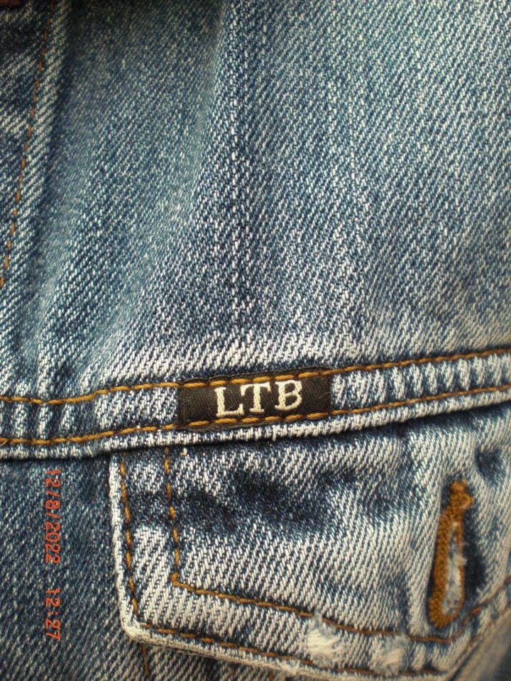 Tolle Jeans Jacke von LTB, Gr. S * Top Zustand * in Kerpen