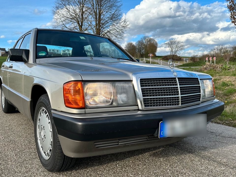 Mercedes-Benz 190 * 2.3 * H * Klima * Garage * TOP in München