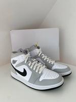 Nike Jordan 1 Mid Grey Fog - EU 40.5 (US9W) Bayern - Bad Neustadt a.d. Saale Vorschau
