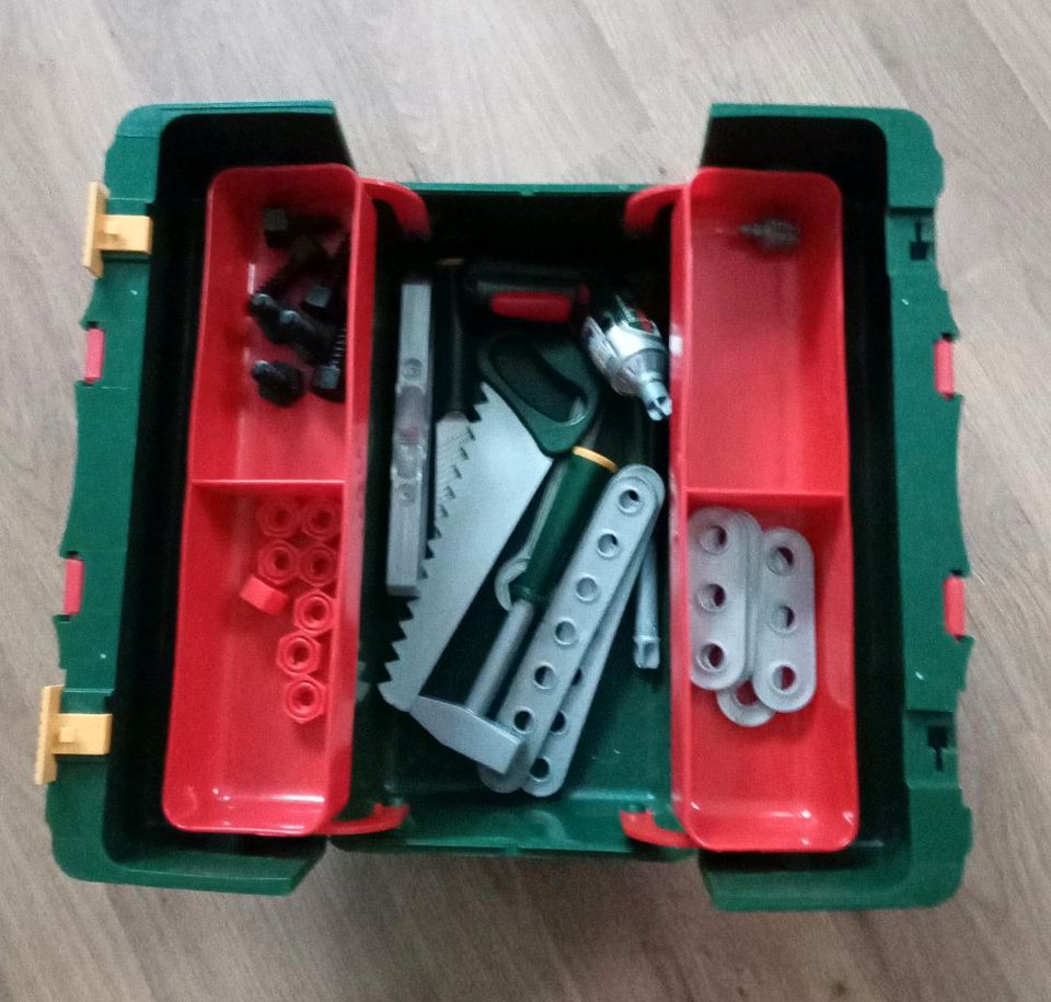 Werkzeugkoffer klein Bosch mit Akkuschrauber in Freital